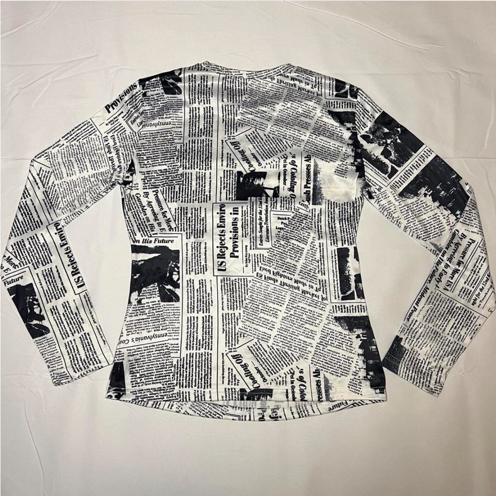 SHEIN Long Sleeve Black and White Newspaper Top - Picture 2 of 3
